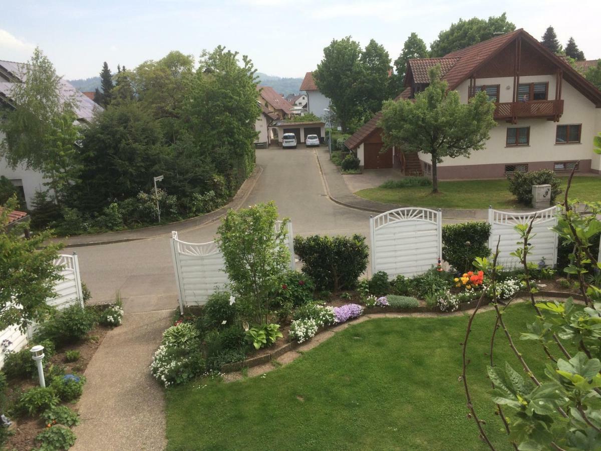Schöne Zimmer im Zentrum Leben Offenburg Exterior foto